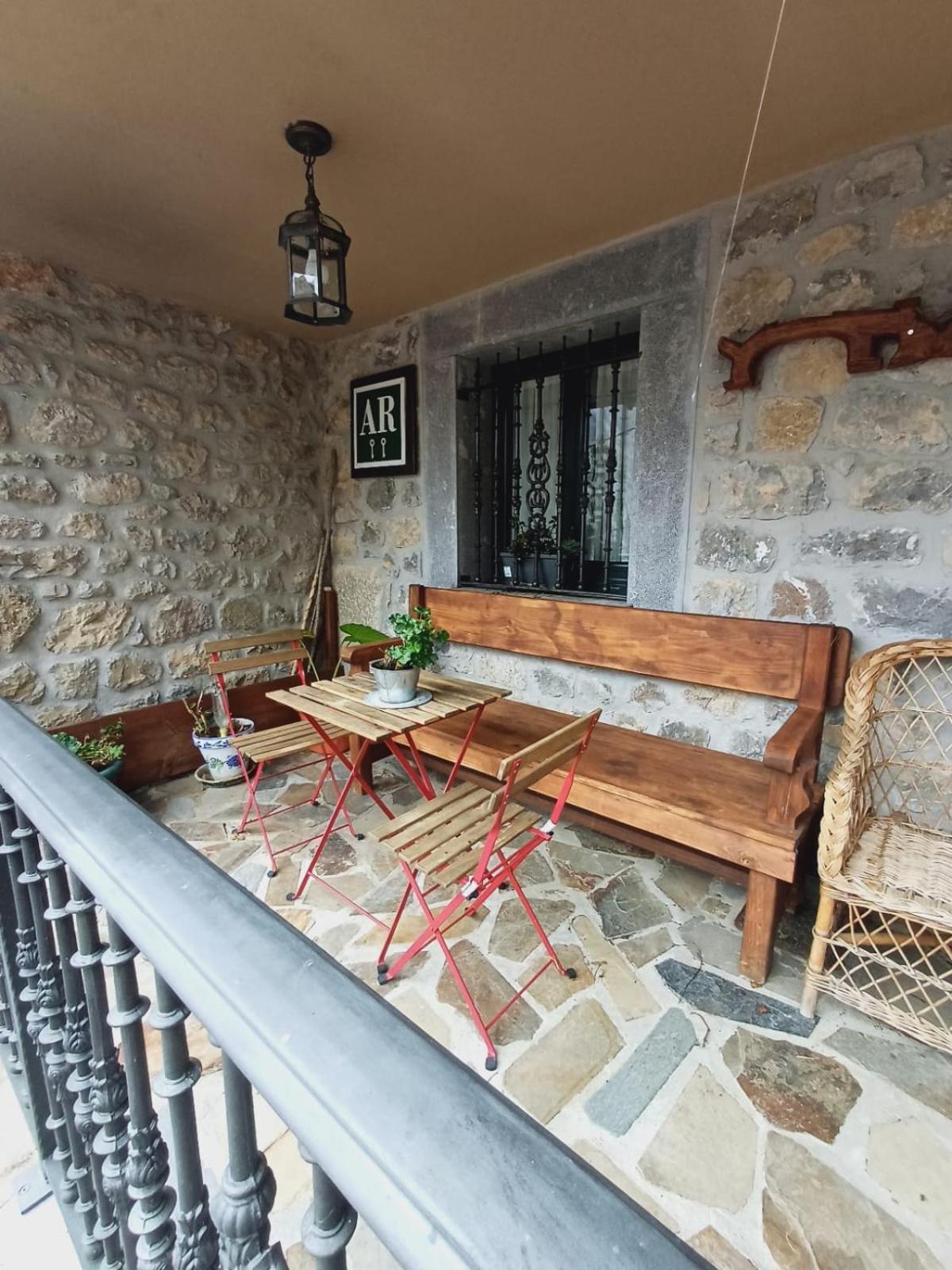 El Portal Del Abuelo Daire Arenas De Cabrales Dış mekan fotoğraf