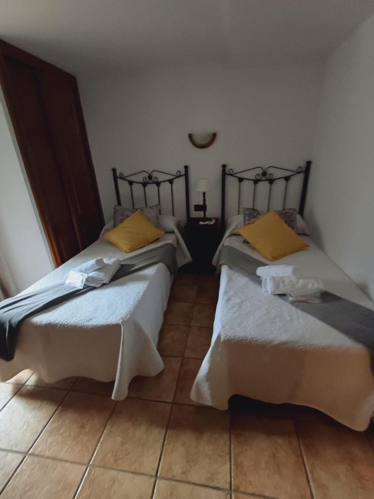 El Portal Del Abuelo Daire Arenas De Cabrales Dış mekan fotoğraf