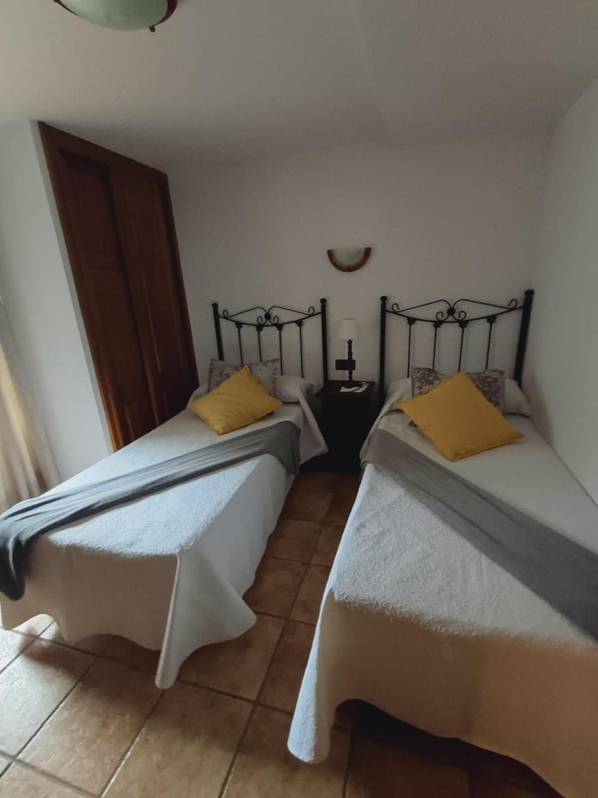 El Portal Del Abuelo Daire Arenas De Cabrales Dış mekan fotoğraf